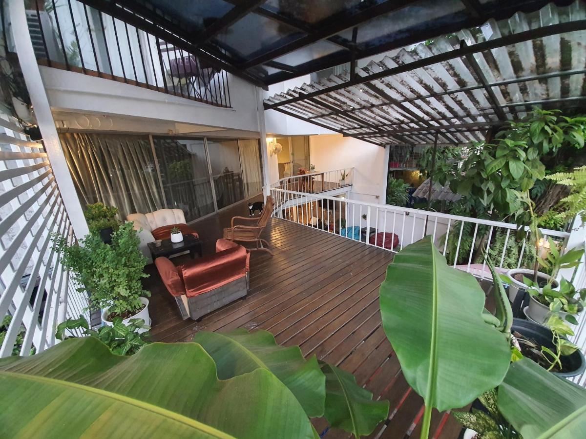 Home16 Sukhumvit16 Банкок Екстериор снимка